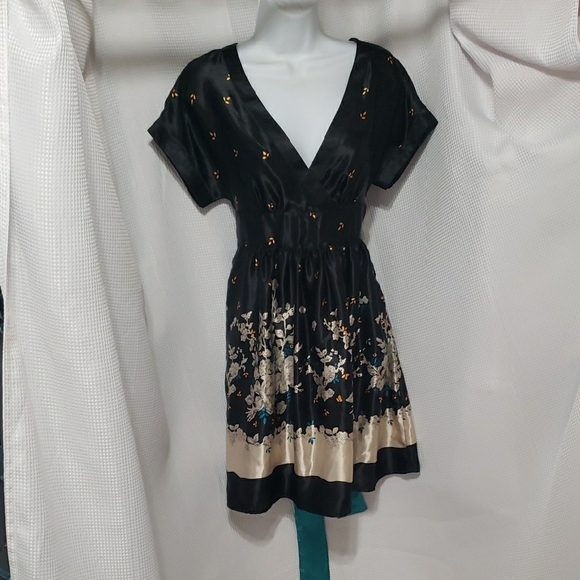 Forever 21 Dresses & Skirts - Forever Twenty One. Floral; Faux Wrap; Black Dress with Teal Accent. EUC* Size M